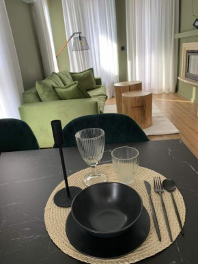 Luxury Green Apartment - up to 4 people
